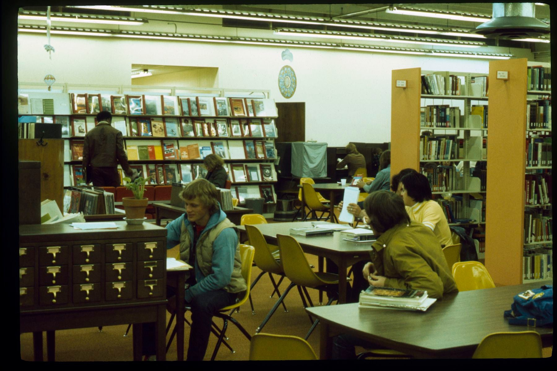 Students in the Aims library in Greeley in 1975.