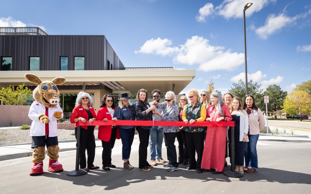 Sunrise and Aims Leadership at SHWC Ribbon Cutting