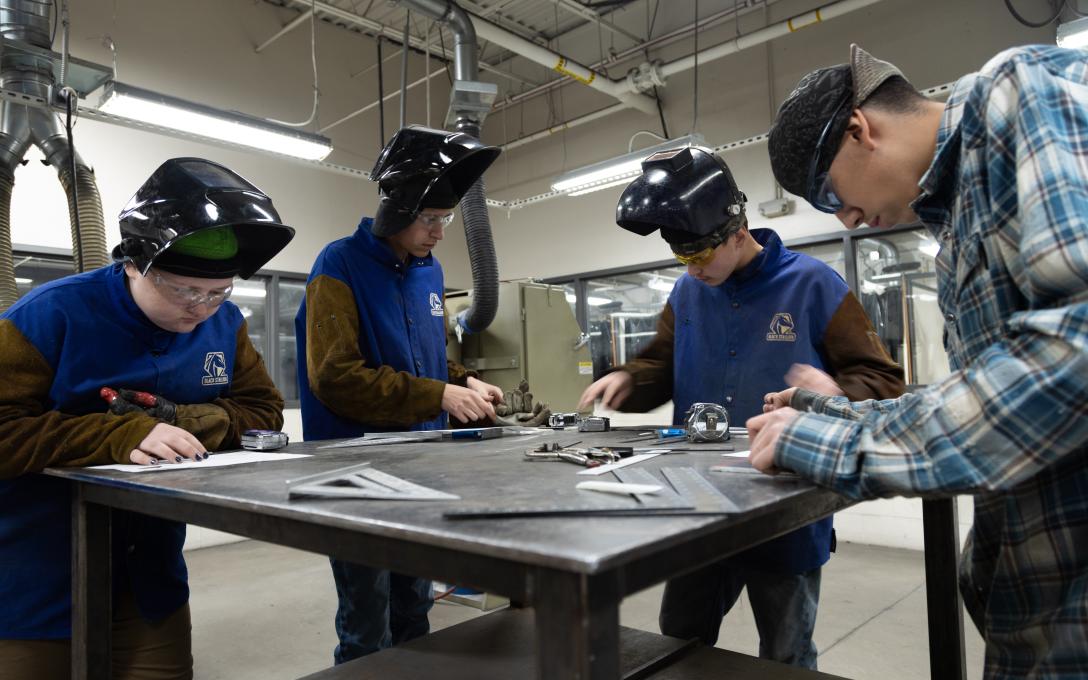 student partisipating in Skills Day event