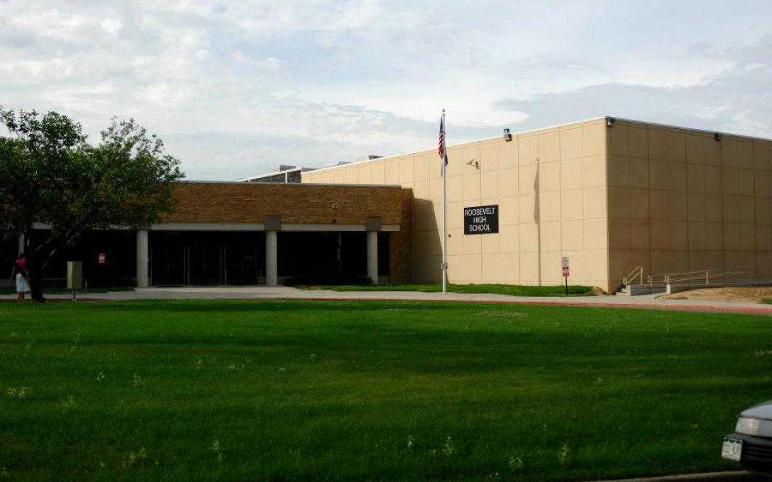 Roosevelt High School Aims Community College