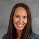 Headshot of Monica Hinze