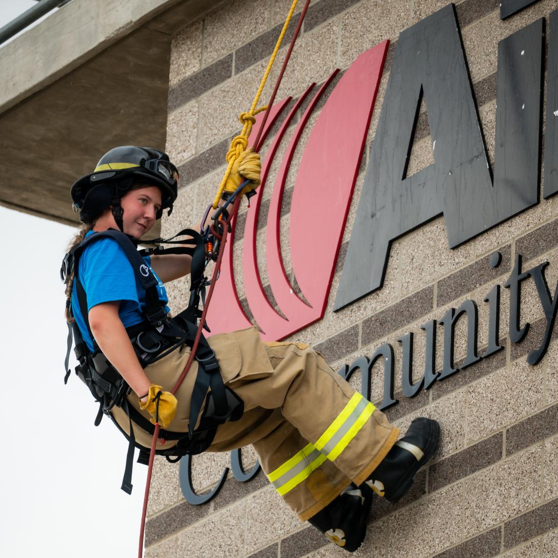rappeling off the burn tower at Aims