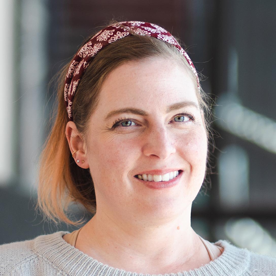 Headshot, Chelaine Hoffer