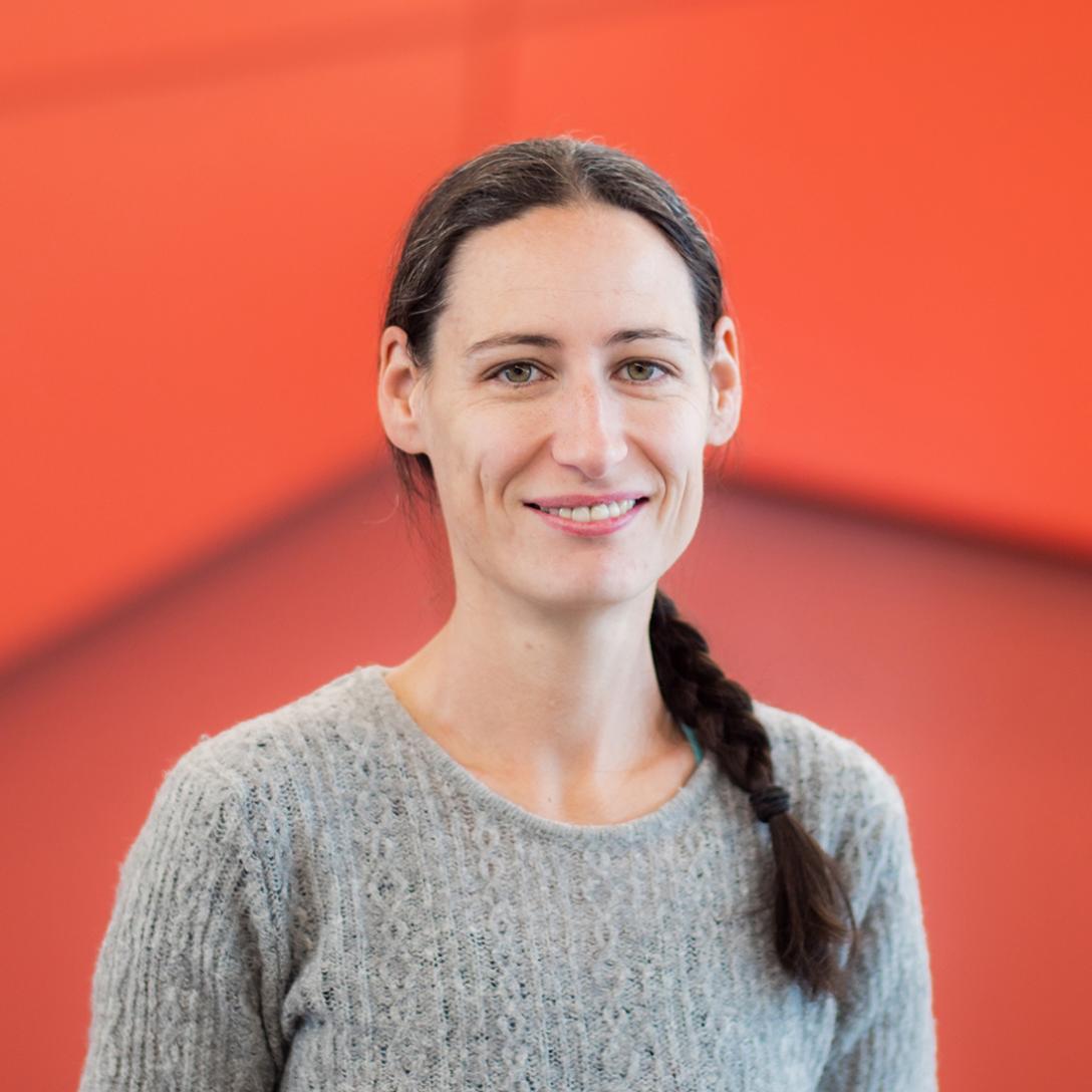 Headshot of Emma Murray