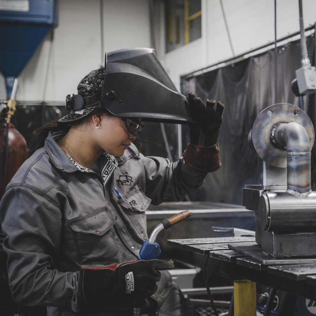 Rylen Rae Enriquez welding