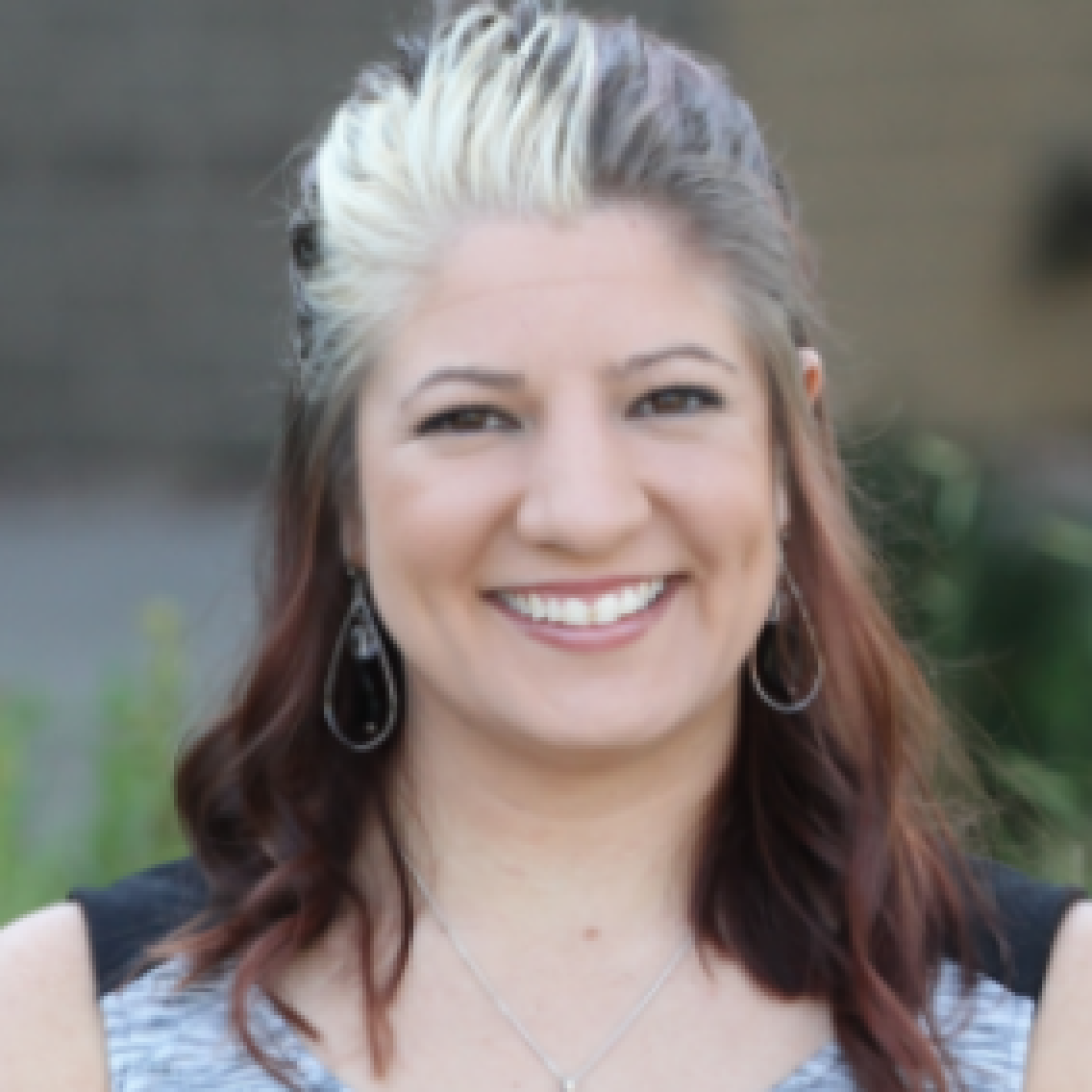 Sera Winchel Headshot