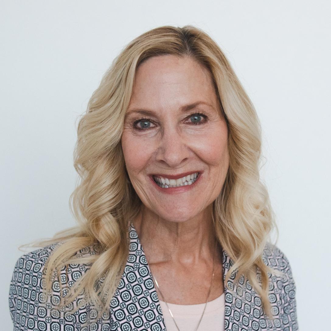 Headshot of Aims business instructor Joanne San Nicolas