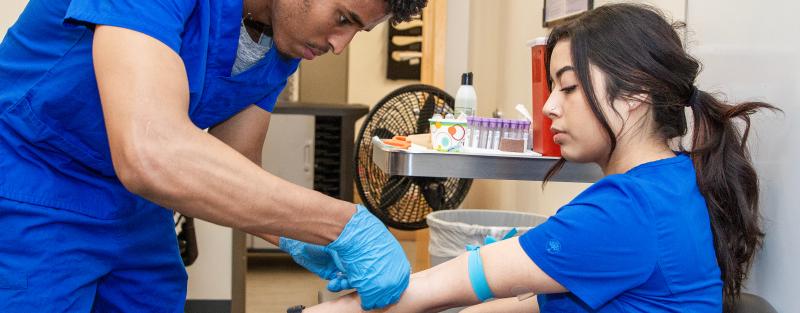 Aims Allied Health Professional degree students practicing in a lab setting
