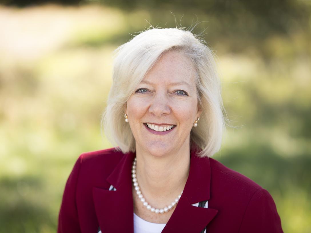 Dr. Leah L. Bornstein