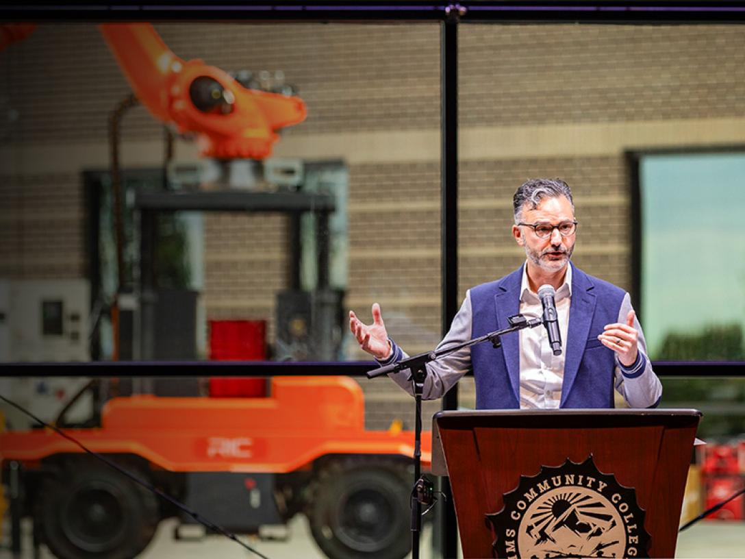 Alquist founder and CEO Zachary Mannheimer speaks at Aims Community College Welcome Center on October 6, 2023, to announce the new partnership between Alquist 3D, Aims Community College, and the city of Greeley.
