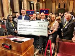 Aims alum, Donnie Schultz receiving scholarship award