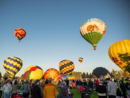 Balloons launching and crowd watching